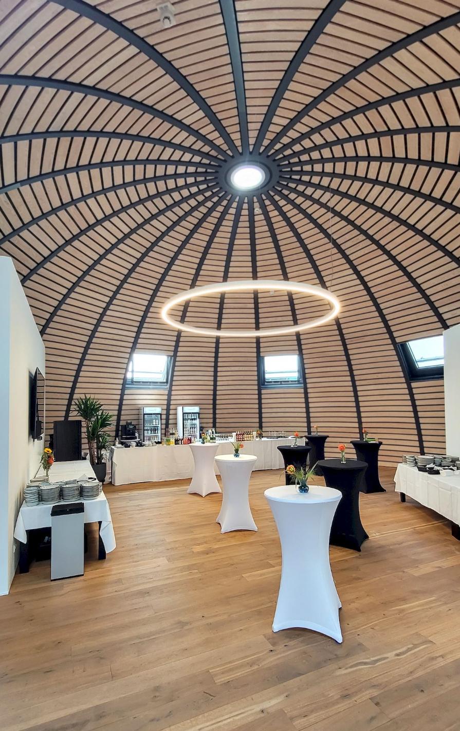Dänischer Pavillon Kuppelsaal essBAr Catering